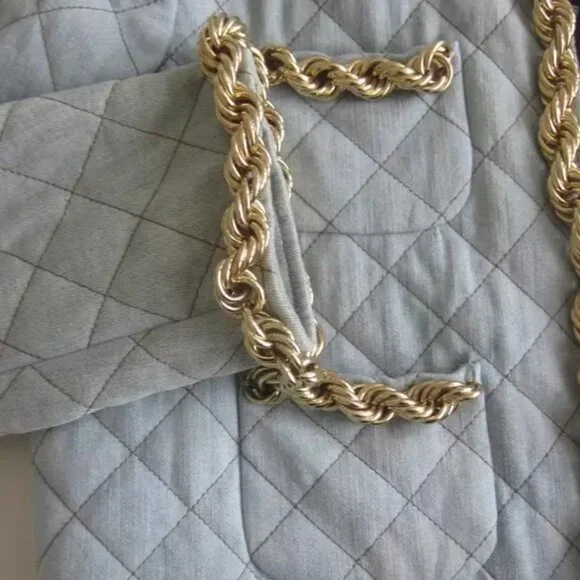 MOSCHINO COUTURE LIGHT WASH FADED DENIM QUILT GOLD CHAIN JACKET IT44 USA 10 - Picture 12 of 15